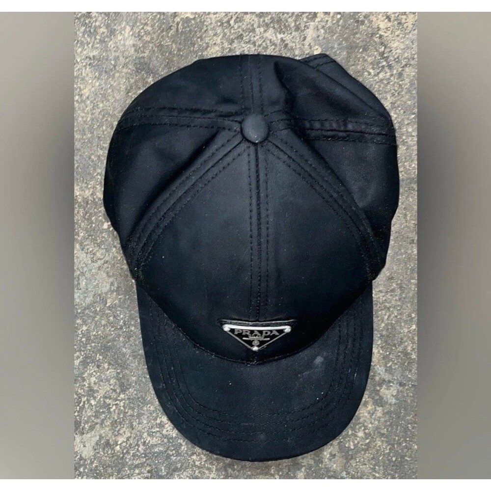 PRADA Milano Black Adjustable Baseball Cap Women's Casual Hat with Logo Accent - Picture 5 of 9